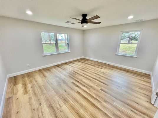 Empty room, Interior, Recessed Lighting, Wood Texture Flooring