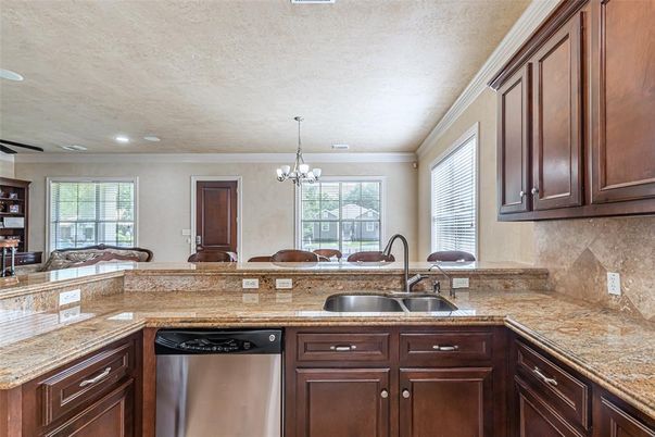 Chandelier, Interior, Kitchen, Recessed Lighting, Stainless Steel Appliances