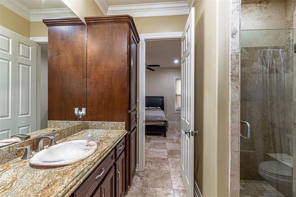 Bathroom, Bedroom, Glass Shower, Interior, Recessed Lighting