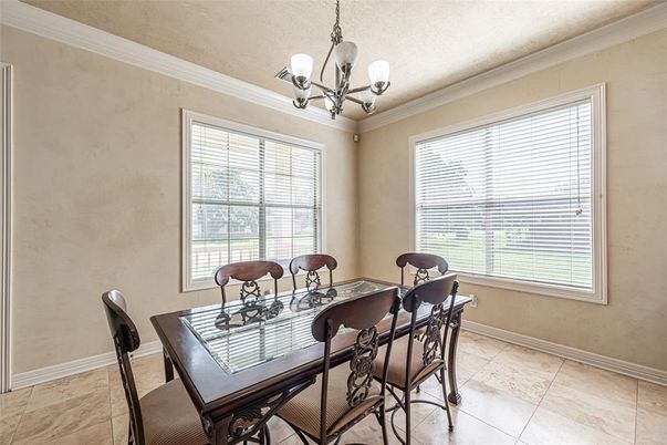 Chandelier, Dining room, Interior