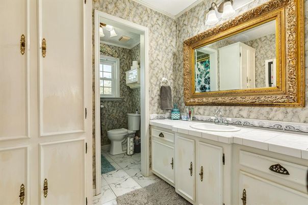 Bathroom, Interior, Marble, Tile Countertops