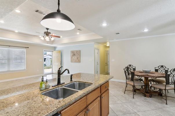 Dining room, Interior, Recessed Lighting