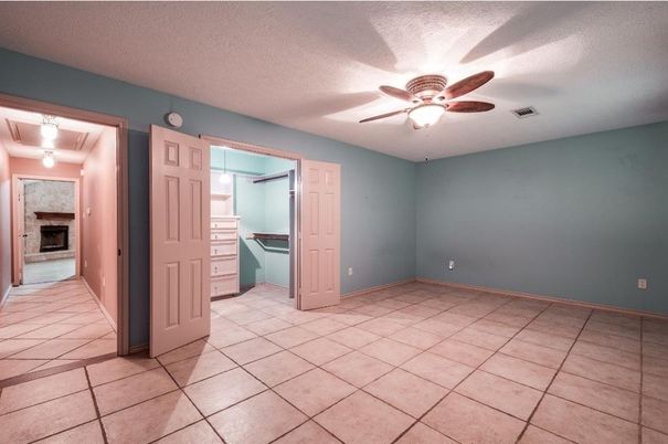 Empty room, Fireplace, Interior