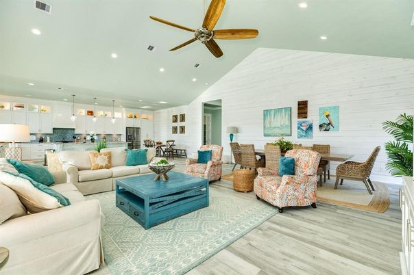 Dining room, Interior, Kitchen, Living room, Pendant Lights, Recessed Lighting, Stainless Steel Appliances, Wood Texture Flooring