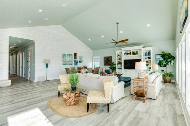 Interior, Living room, Recessed Lighting, Wood Texture Flooring