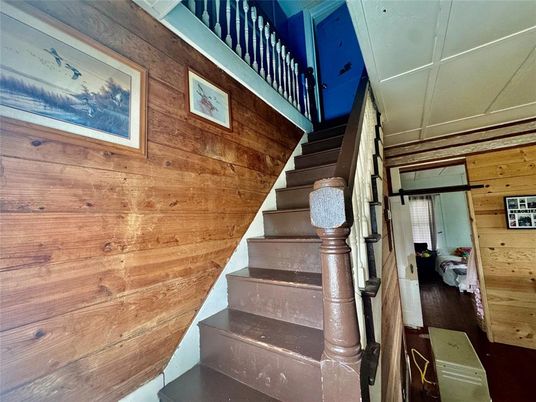 Interior, Wooden Walls