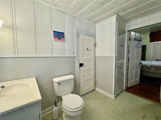 Bathroom, Interior, Wood Texture Flooring