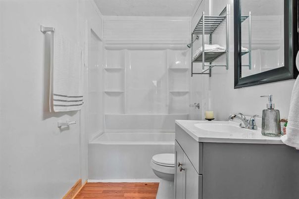 Bathroom, Interior, Wood Texture Flooring