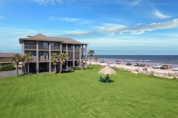 Backyard, Exterior, Water