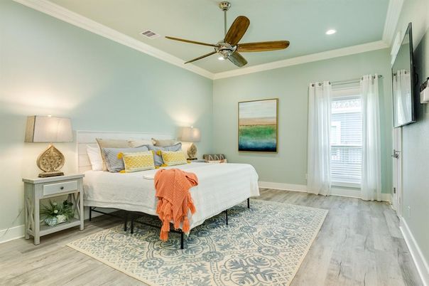 Bedroom, Interior, Recessed Lighting, Wood Texture Flooring
