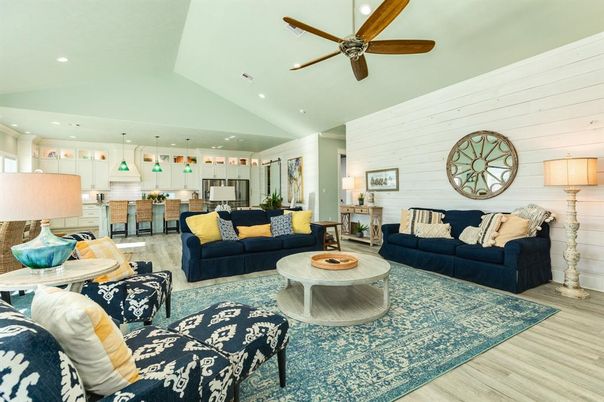 Interior, Kitchen, Living room, Pendant Lights, Recessed Lighting, Stainless Steel Appliances, Wood Texture Flooring