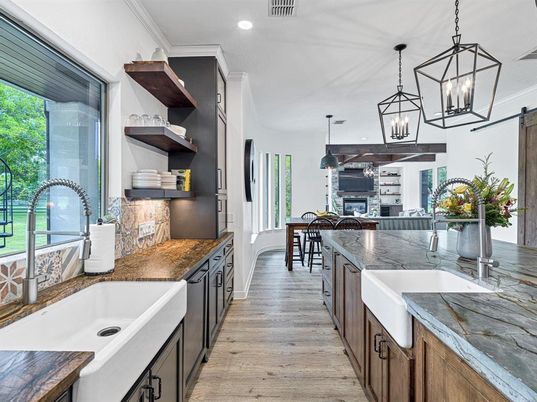 Dining room, Interior, Kitchen, Pendant Lights, Recessed Lighting, Wood Texture Flooring