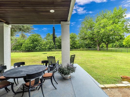 Backyard, Exterior