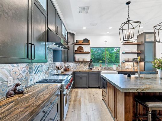 Interior, Kitchen, Pendant Lights, Recessed Lighting, Wood Texture Flooring