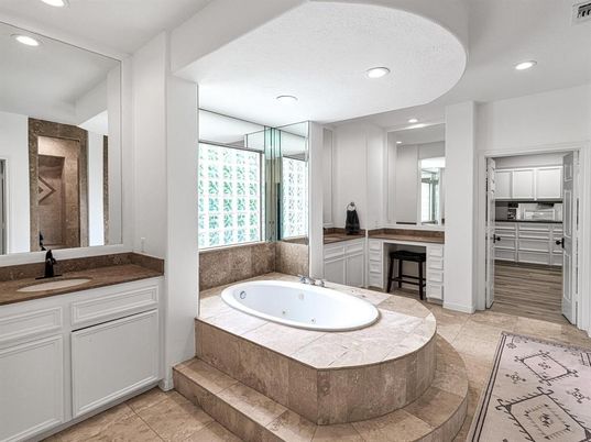 Bathroom, Fireplace, Interior, Recessed Lighting