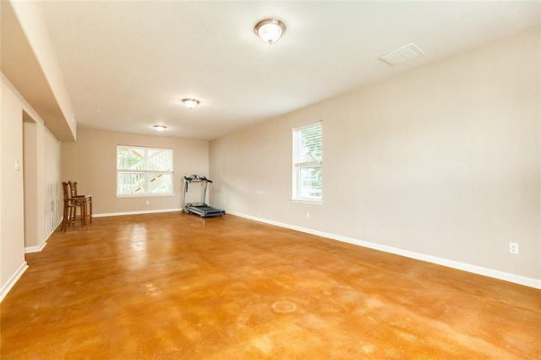 Empty room, Fitness Equipment, Interior