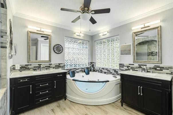 Bathroom, Dual Sink Vanities, Interior, Wood Texture Flooring