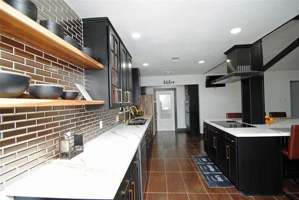 Interior, Kitchen, Recessed Lighting