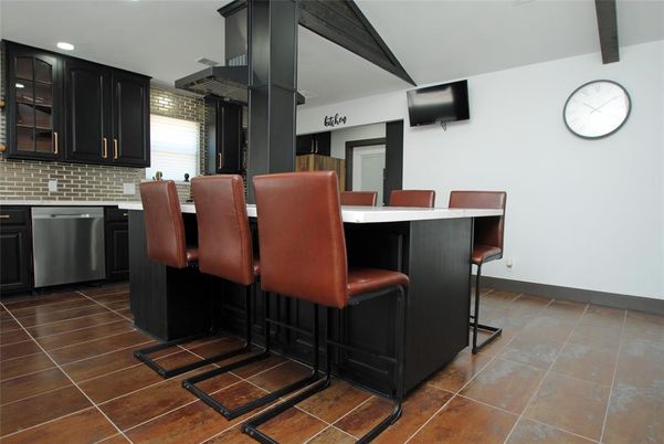 Interior, Kitchen, Recessed Lighting, Stainless Steel Appliances, Wooden Beams