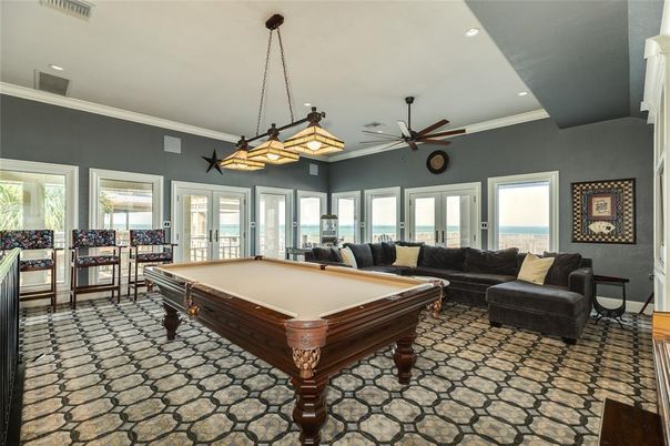 Billiard Table, Game Room, Interior, Living room, Pendant Lights, Recessed Lighting, Water