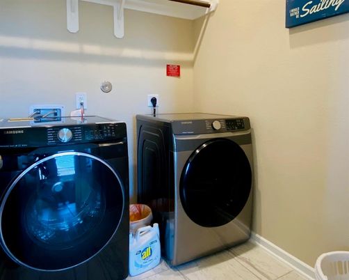 Interior, Washer