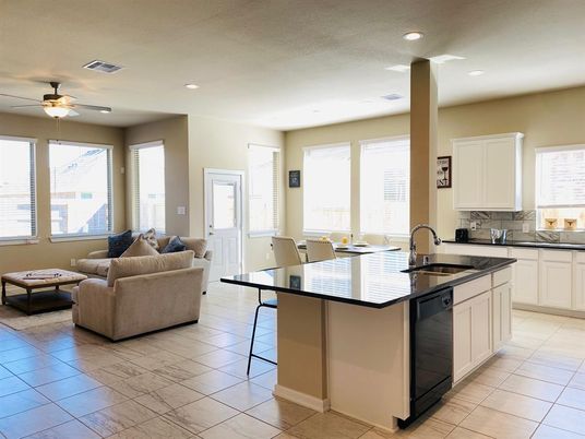 Dining room, Interior, Kitchen, Living room, Recessed Lighting