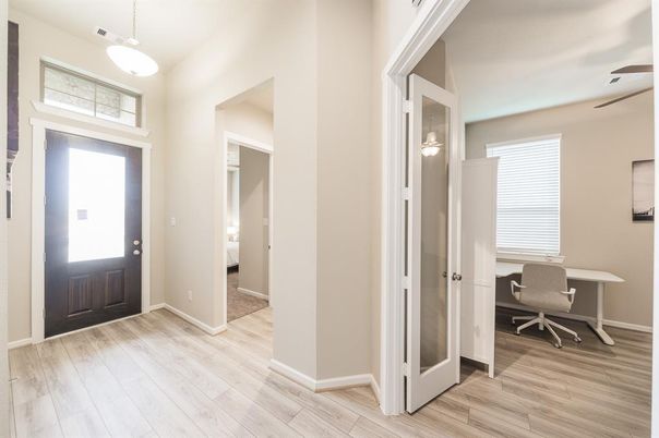 Interior, Pendant Lights, Wood Texture Flooring