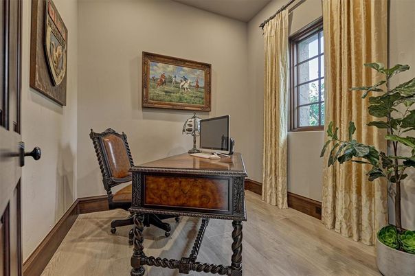 Home Office, Interior, Recessed Lighting, Wood Texture Flooring