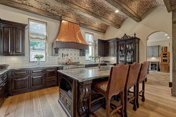 Interior, Kitchen, Recessed Lighting, Stainless Steel Appliances, Wooden Beams, Wooden Ceilings, Wood Texture Flooring
