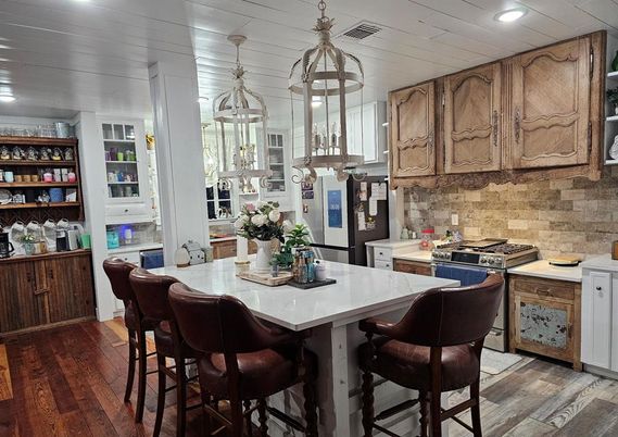 Interior, Kitchen, Pendant Lights, Recessed Lighting, Wood Texture Flooring