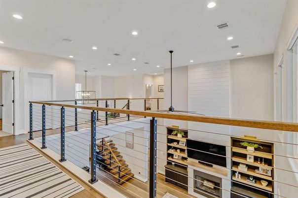 Interior, Pendant Lights, Recessed Lighting, Wood Texture Flooring