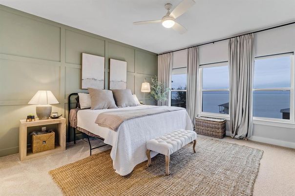 Bedroom, Interior, Water