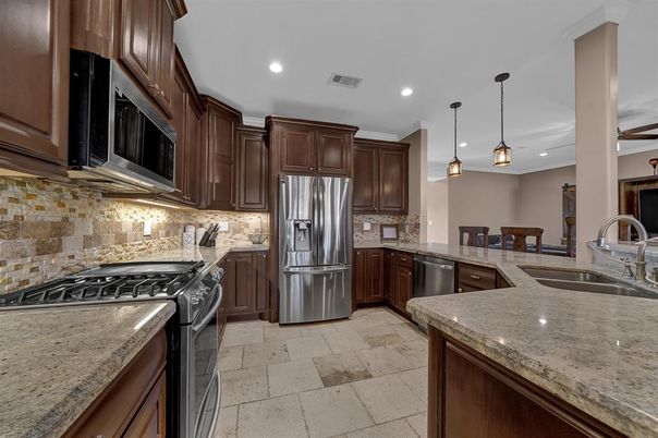 Chandelier, Dining room, Interior, Pendant Lights, Recessed Lighting