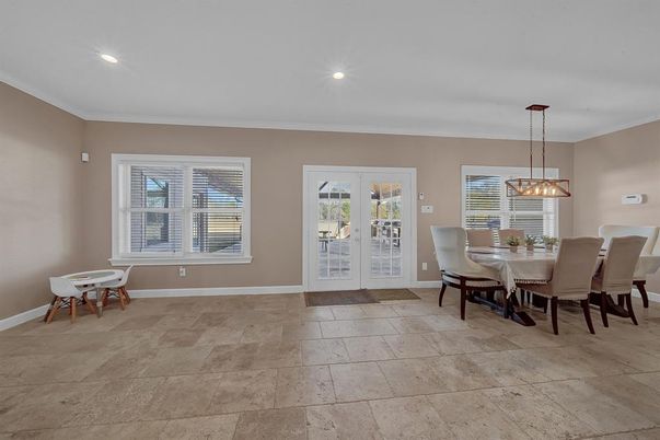 Dining room, Interior, Kitchen, Pendant Lights, Recessed Lighting