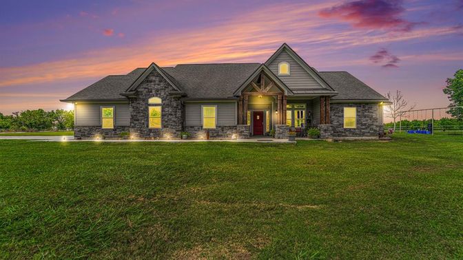 Backyard, Exterior, Facade, Brick Traditional