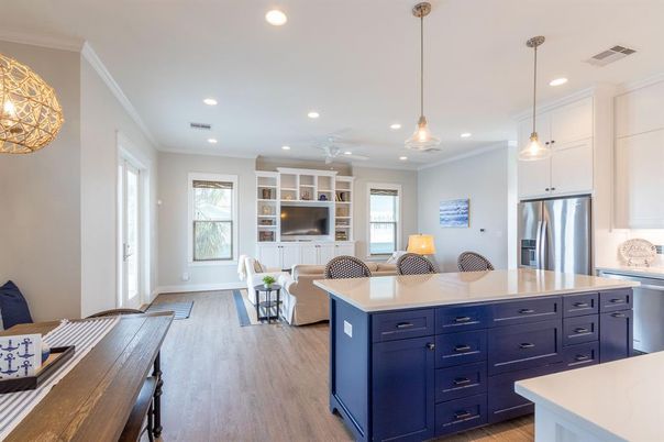 Interior, Kitchen, Living room, Pendant Lights, Recessed Lighting, Stainless Steel Appliances, Wood Texture Flooring