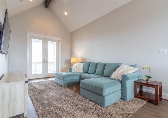 Interior, Living room, Recessed Lighting, Wooden Beams, Wood Texture Flooring