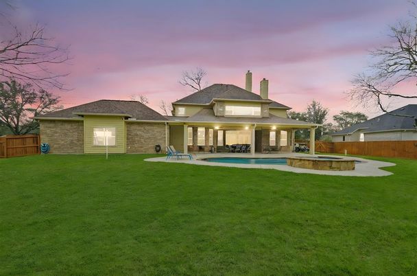 Backyard, Exterior, Pool