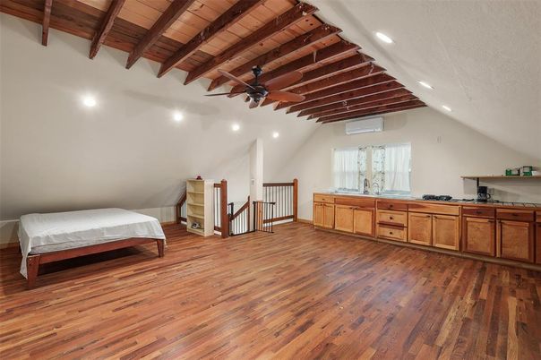 Bedroom, Interior, Recessed Lighting, Wooden Beams, Wooden Ceilings, Wood Texture Flooring