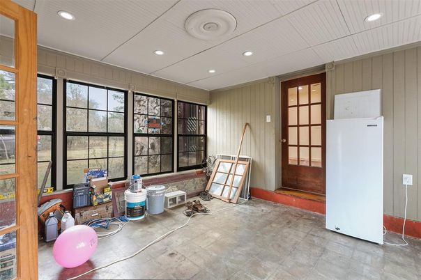 Interior, Recessed Lighting