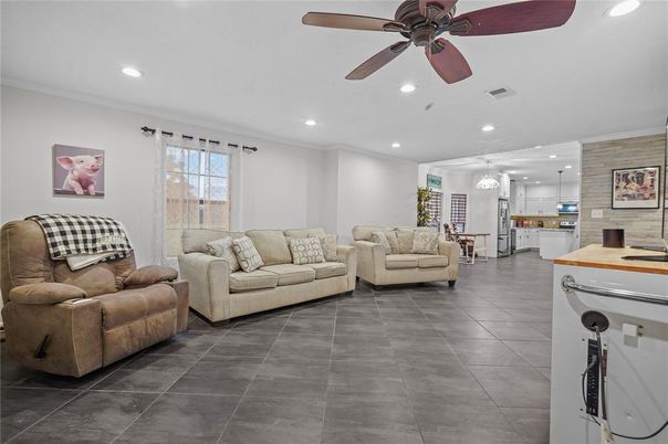 Interior, Kitchen, Living room, Pendant Lights, Recessed Lighting