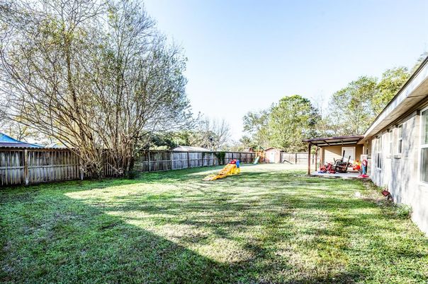 Backyard, Exterior, Playground