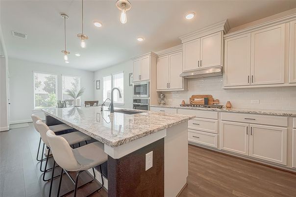 Interior, Kitchen, Pendant Lights, Recessed Lighting, Wood Texture Flooring