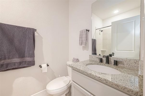 Bathroom, Interior, Recessed Lighting