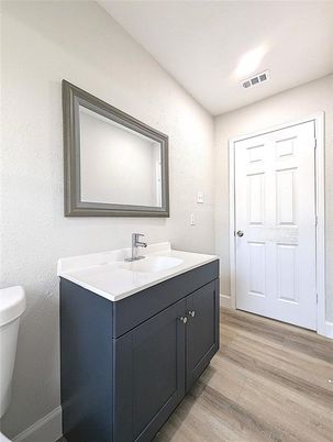 Bathroom, Interior, Recessed Lighting, Wood Texture Flooring