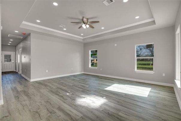 Empty room, Interior, Recessed Lighting, Wood Texture Flooring