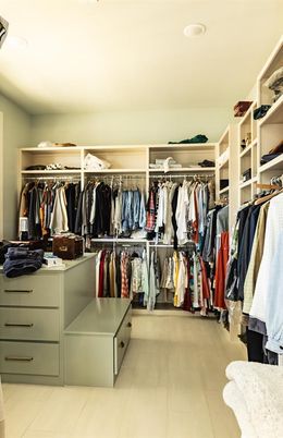 Interior, Recessed Lighting, Walk-in Closets