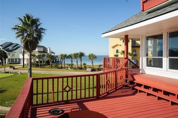 Backyard, Exterior, Water