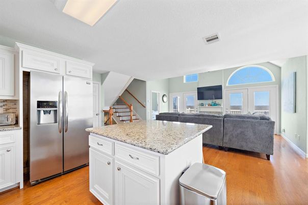 Interior, Kitchen, Living room, Stainless Steel Appliances, Wood Texture Flooring