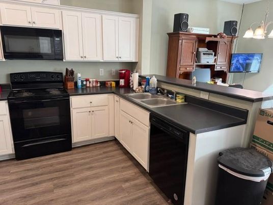 Interior, Kitchen, Pendant Lights, Wood Texture Flooring